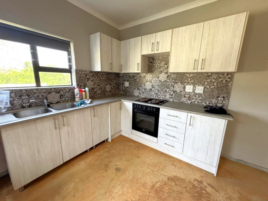 To Let 3 Bedroom Property for Rent in Santareme Eastern Cape